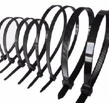 自鎖式尼龍扎帶的操作方法