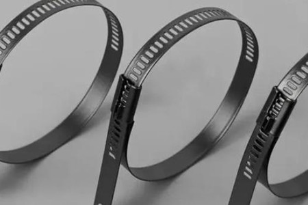 擠塑不銹鋼扎帶的規(guī)格、特點、用途和使用方法