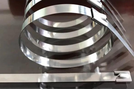 如何保養(yǎng)噴塑不銹鋼扎帶？