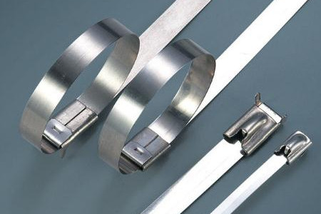 國標(biāo)不銹鋼扎帶和非標(biāo)不銹鋼扎帶有哪些區(qū)別？