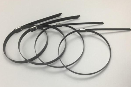 不銹鋼扎帶的優(yōu)點、使用方法和選型