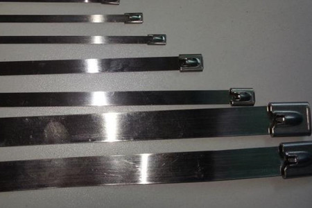 碳元素在不銹鋼扎帶中的重要性，你知道多少！