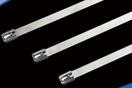優(yōu)質(zhì)不銹鋼扎帶應(yīng)該具備哪些特點(diǎn)？